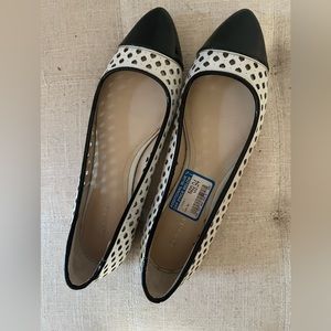 Calvin Klein Black & White Flats
